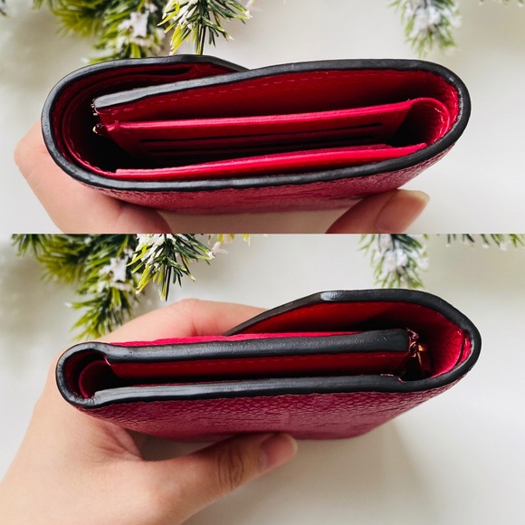 Louis Vuitton Victorine Wallet - Picture 6 of 9